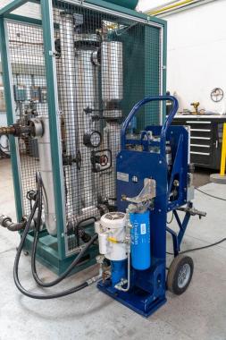 vacuum dehydrator machine blue